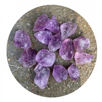 Lila ametiszt kristály